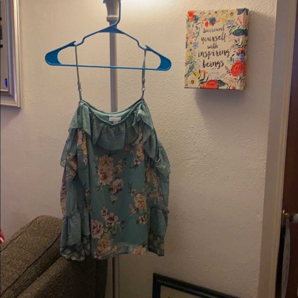 Women’s Floral off the shoulder top